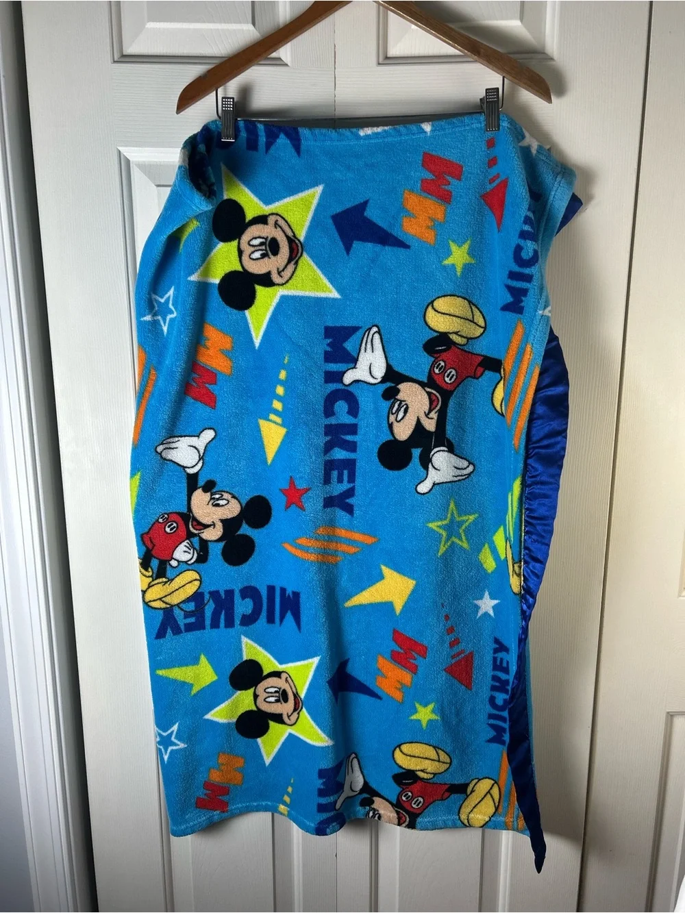 Disney Mickey Mouse Stars Blue Blanket Throw Silky Satin Edge Trim Arrows Orange